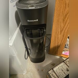 Honeywell Black Air Purifier